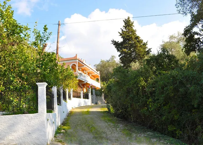 House Letta In A Very Quiet Location In Agios Gordios Beach, Corfu Apartament *