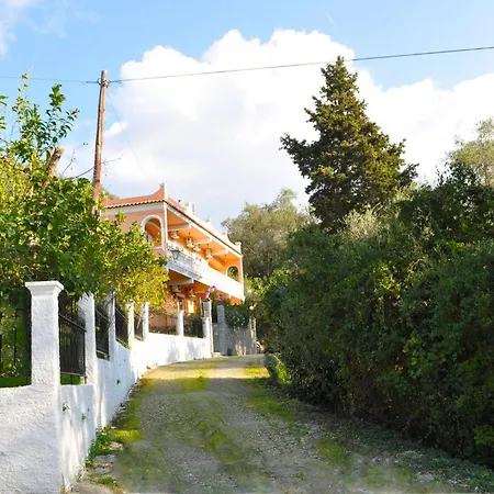 House Letta In A Very Quiet Location In Agios Gordios Beach, Corfu Lejlighed *